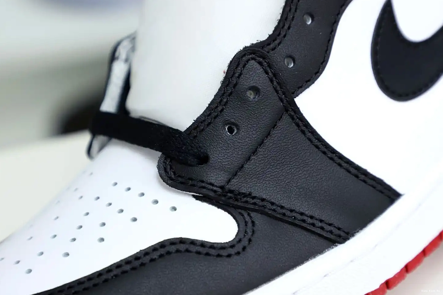 1 Air Jordan Retro Toe Kimikick (2016) Black 0717